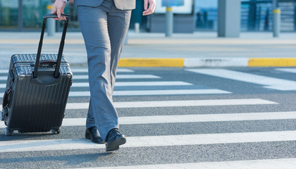 28寸行李箱可以免費(fèi)托運(yùn)飛機(jī)嗎